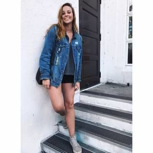 Meet your Posher, Sarah